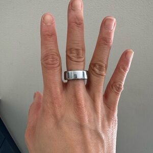 Oura Ring 4, Silver, Size 7